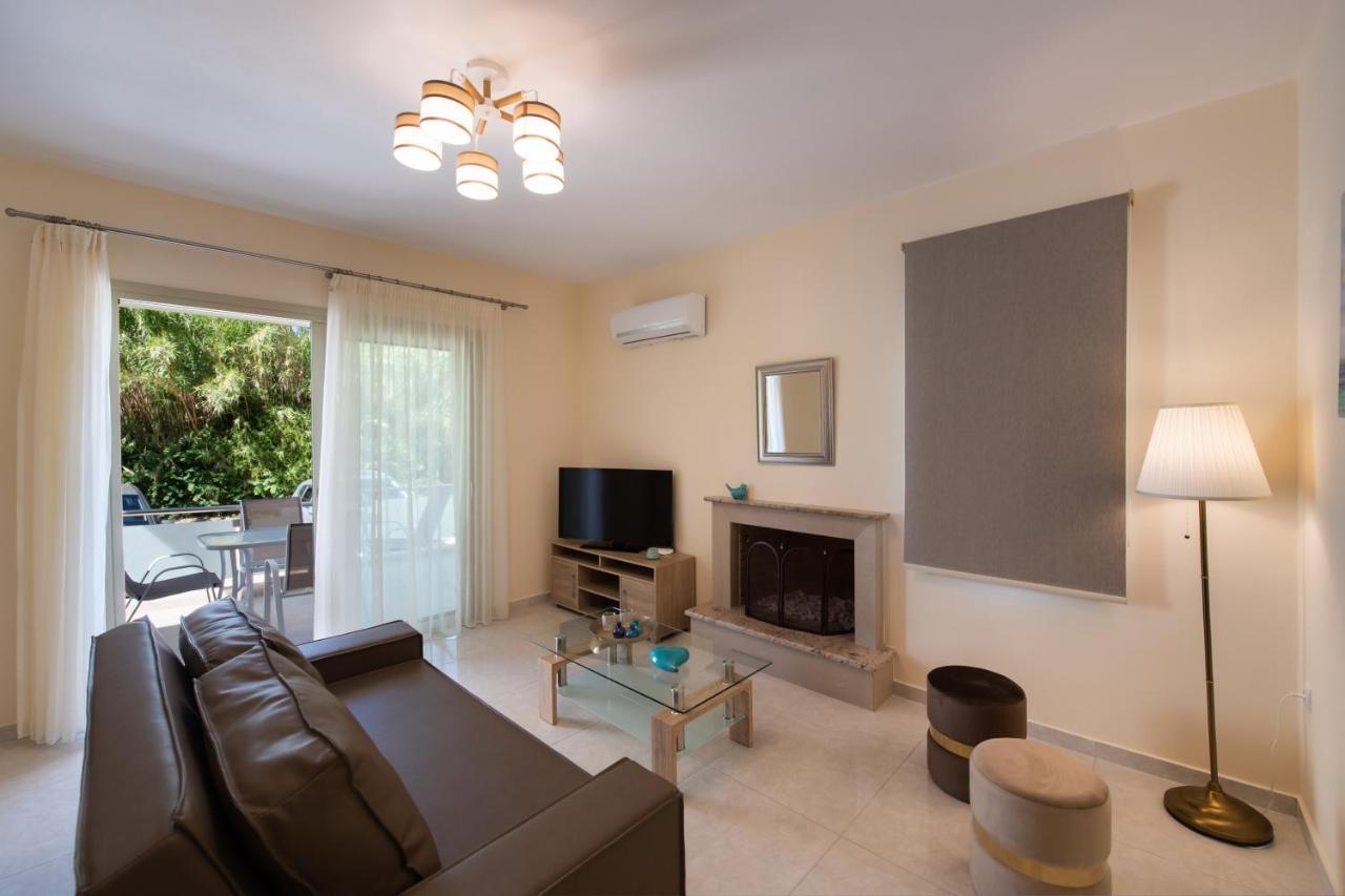 Bounatsa Studios & Apartments 奈德里 外观 照片