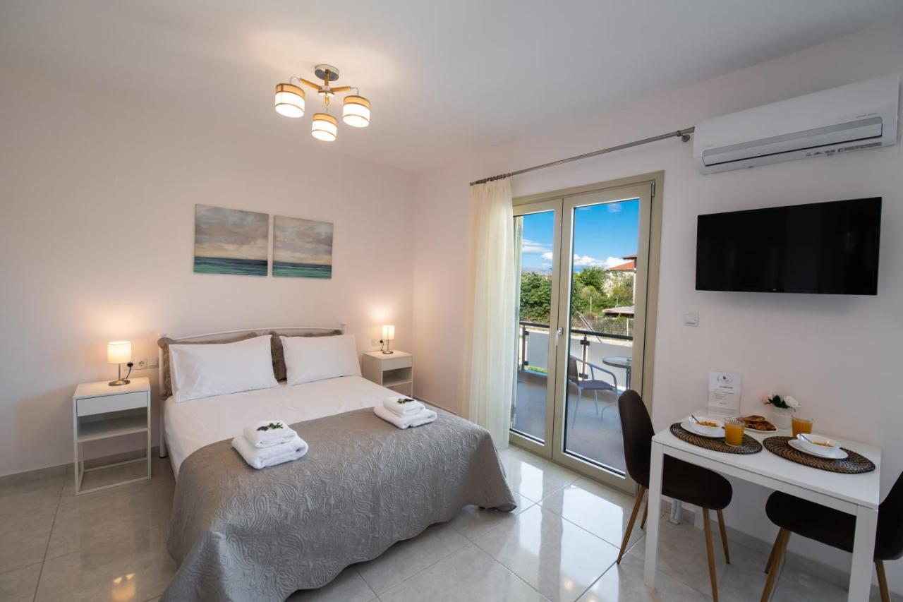Bounatsa Studios & Apartments 奈德里 外观 照片