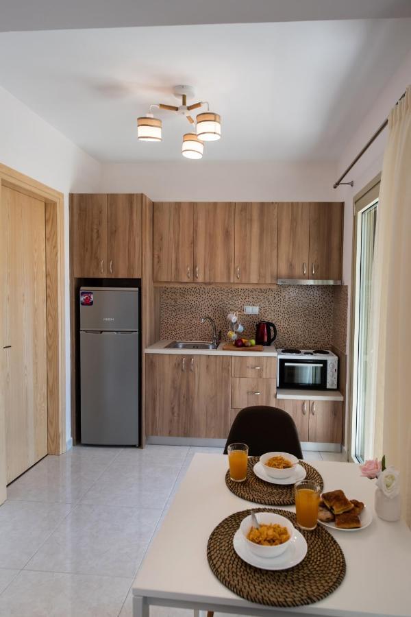 Bounatsa Studios & Apartments 奈德里 外观 照片