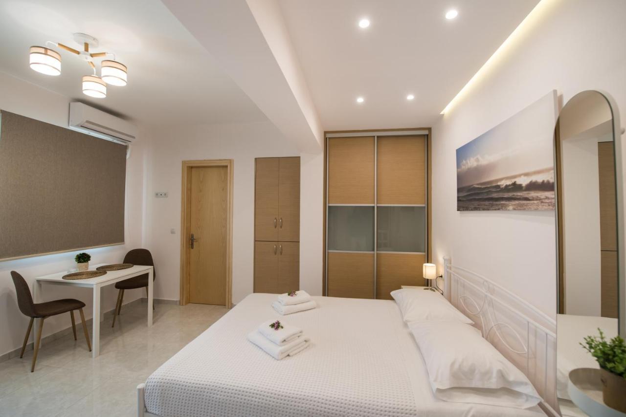 Bounatsa Studios & Apartments 奈德里 外观 照片