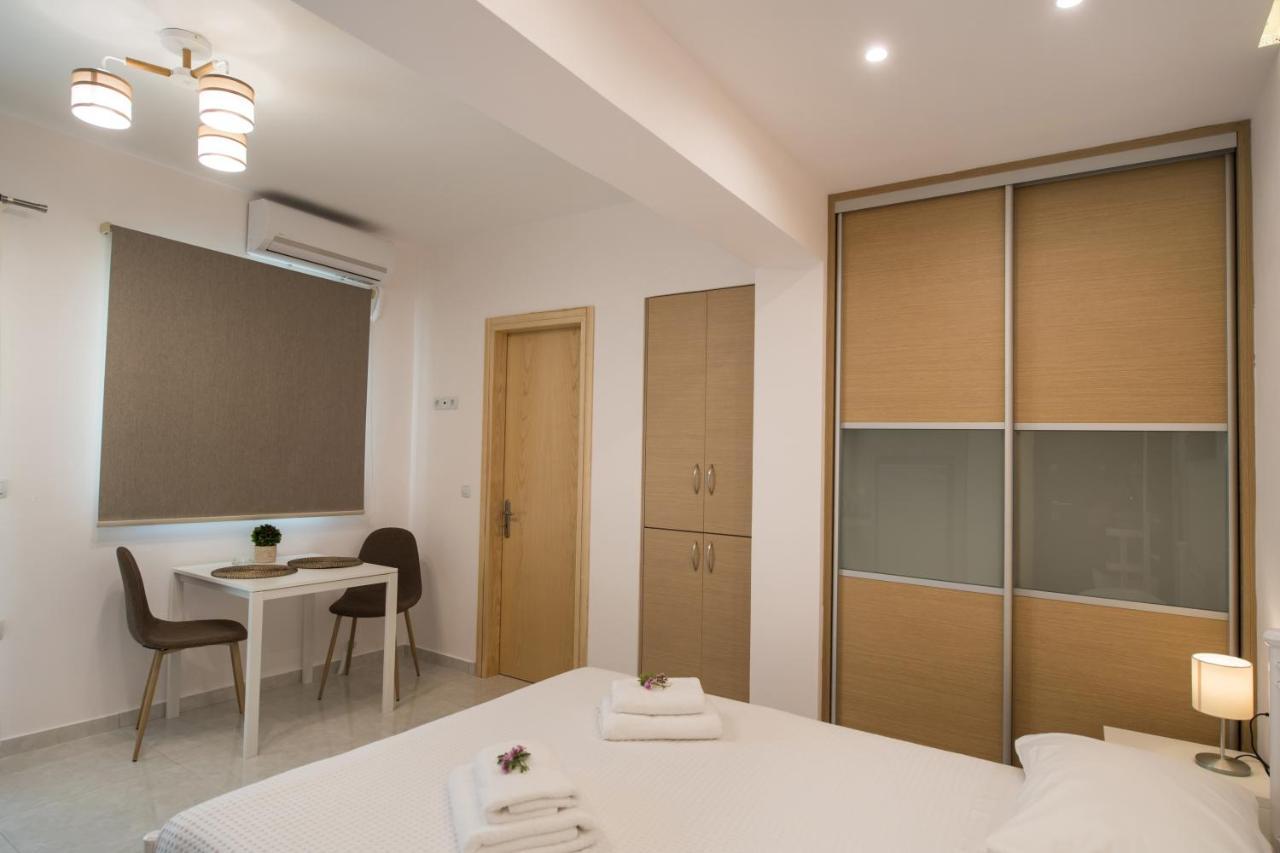 Bounatsa Studios & Apartments 奈德里 外观 照片